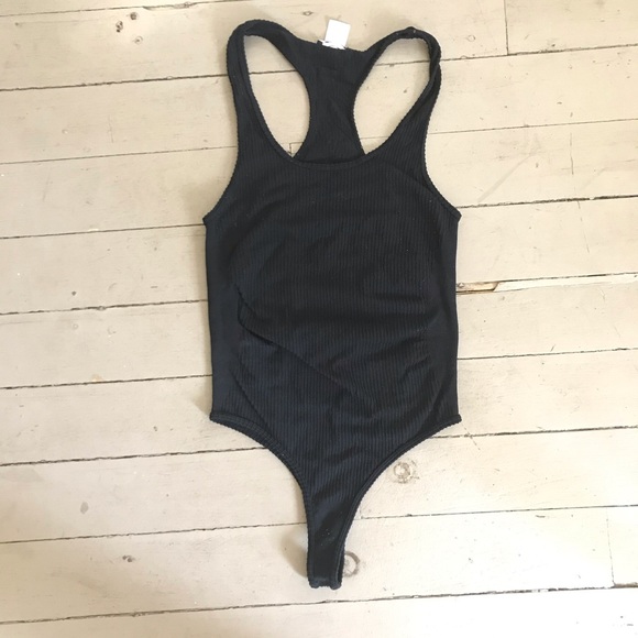 ✨3 for 20✨ fashionova black bodysuit - Picture 2 of 2